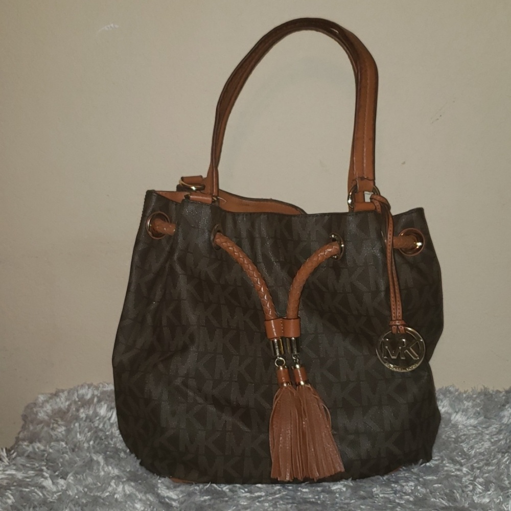 Michael Kors hobo handbag